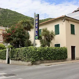 Giardino Delle Rose Bike&breakfast Bed & Breakfast Finale Ligure